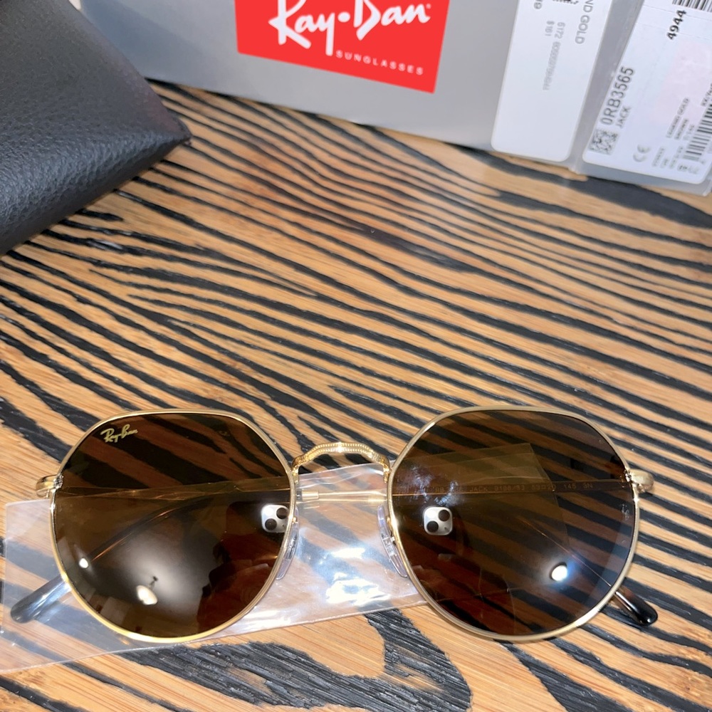 Round Rayban “JACK” Sunglasses with Brown lenses